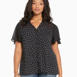 Torrid Flutter Sleeve Top Size 2